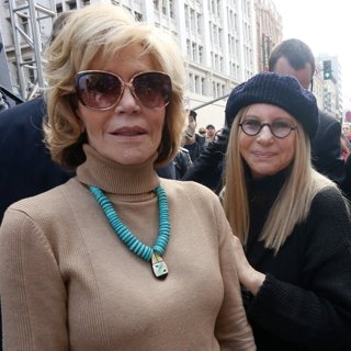 Jane Fonda, Barbra Streisand in Women's March