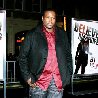 Los Angeles Premiere of 'The Book Of Eli' - Arrivals