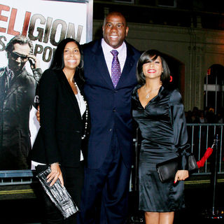 Los Angeles Premiere of 'The Book Of Eli' - Arrivals