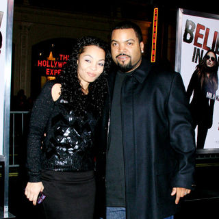 Los Angeles Premiere of 'The Book Of Eli' - Arrivals
