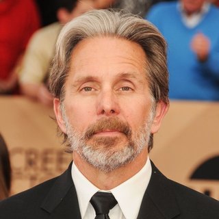 Gary Cole