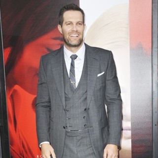 Geoff Stults