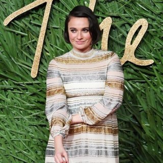 Gizzi Erskine