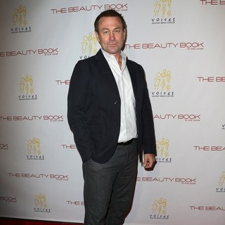 Grant Bowler