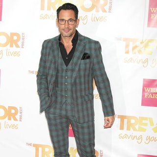 Gregory Zarian