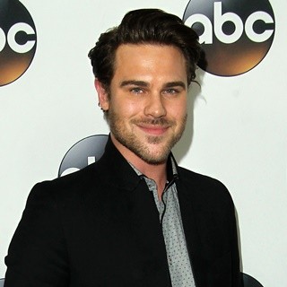 Grey Damon