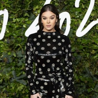 Hailee Steinfeld