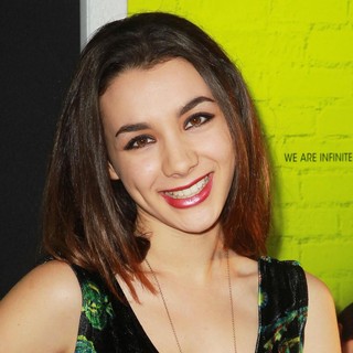 The Los Angeles Premiere of The Perks of Being a Wallflower - Arrivals