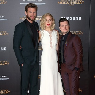 Premiere of Lionsgate's The Hunger Games: Mockingjay, Part 2 - Arrivals
