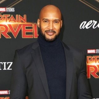 Henry Simmons