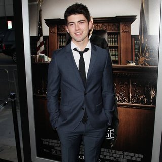 Premiere of Warner Bros. Pictures and Village Roadshow Pictures' The Judge