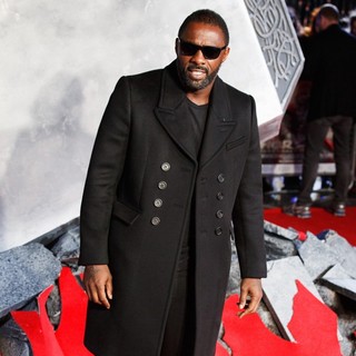 The World Premiere of Thor: The Dark World - Arrivals