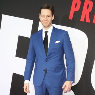 Ike Barinholtz