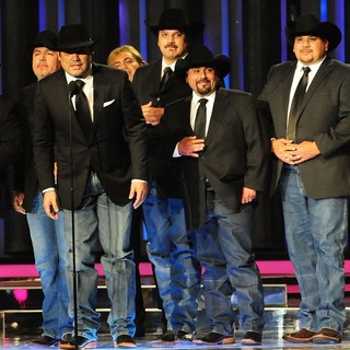 Intocable
