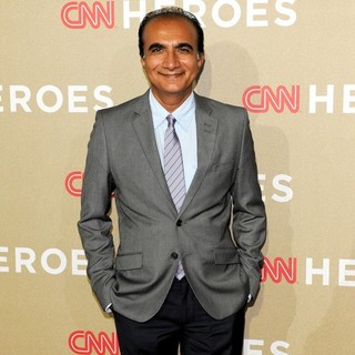 Iqbal Theba