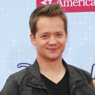 Jason Earles