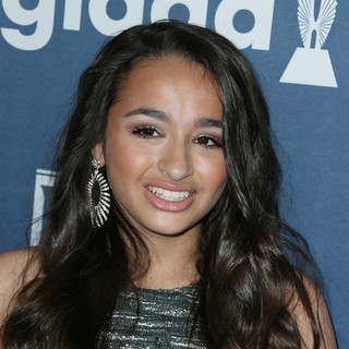 Jazz Jennings in The 27th Annual GLAAD Media Awards - Arrivals