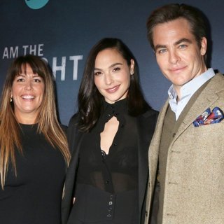 Patty Jenkins, Gal Gadot, Chris Pine in Premiere of TNT's I Am the Night - Arrivals