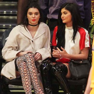 Kendall Jenner, Kylie Jenner in The Los Angeles Lakers Game