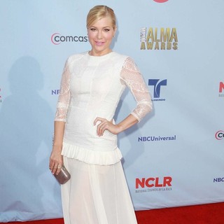 Jennifer Aspen