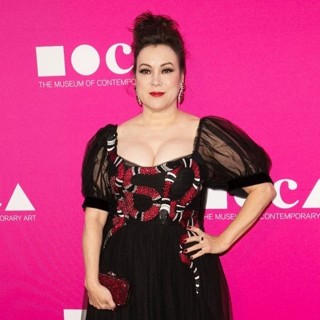 Jennifer Tilly