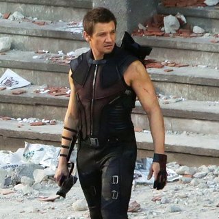 jeremy renner picture 215