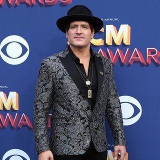 Jerrod Niemann