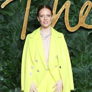 Jess Glynne in The British Fashion Awards 2018 - Arrivals