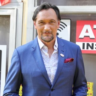 Jimmy Smits