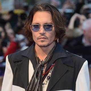 UK Premiere of Dark Shadows - Arrivals
