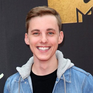 Jon Cozart