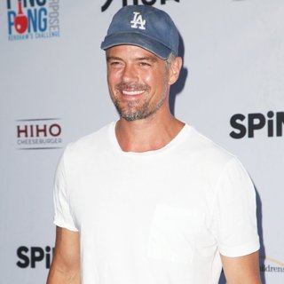Josh Duhamel in 6th Annual Ping Pong 4 Purpose - Arrivals