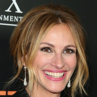 Premiere of STX Entertainment's Secret in Their Eyes - Arrivals