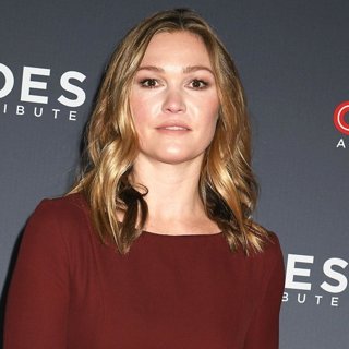 Julia Stiles