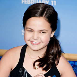 Premiere of 'Just Go with It' - Arrivals
