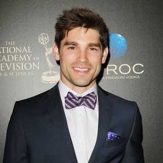 Justin Gaston