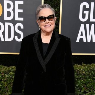 Kathy Bates in 77th Annual Golden Globes - Arrivals