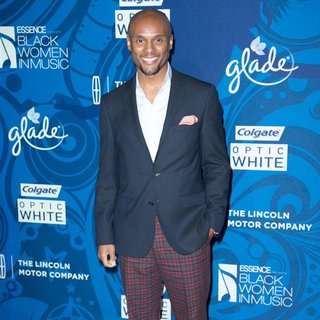 Kenny Lattimore