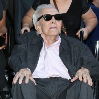 Kirk Douglas