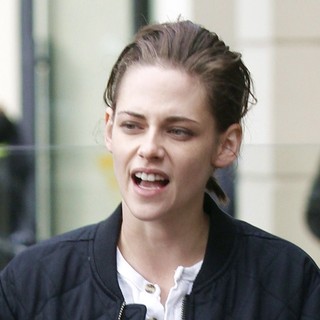 Kristen Stewart on The Film Set of Movie Personal Shopper