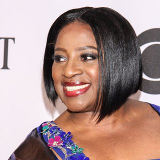 LaTanya Richardson