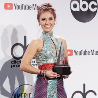 Lauren Daigle Pictures Latest News Videos