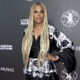 Laurieann Gibson