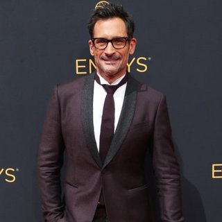 Lawrence Zarian