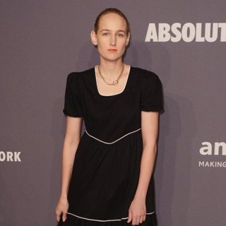 Leelee Sobieski