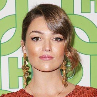 Lili Simmons