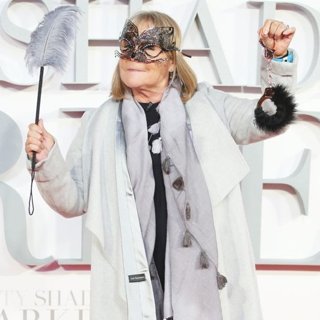 Linda Robson