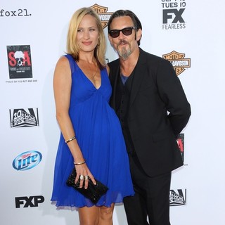 Dina Livingston, Tommy Flanagan in Premiere of FX's Sons of Anarchy Season Six - Arrivals