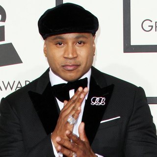 LL Cool J in 58th Annual GRAMMY Awards - Arrivals
