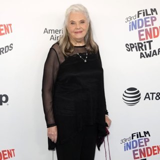 Lois Smith